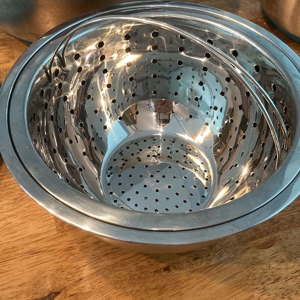 Wolfgang Puck Nesting Mixing Bowl Set - Picture 9 of 14